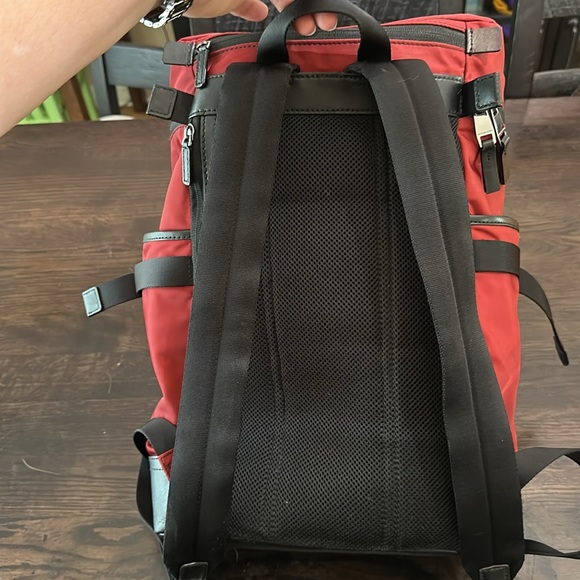 Michael Kors Kent cycling lightweight backpack - Picture 3 of 16